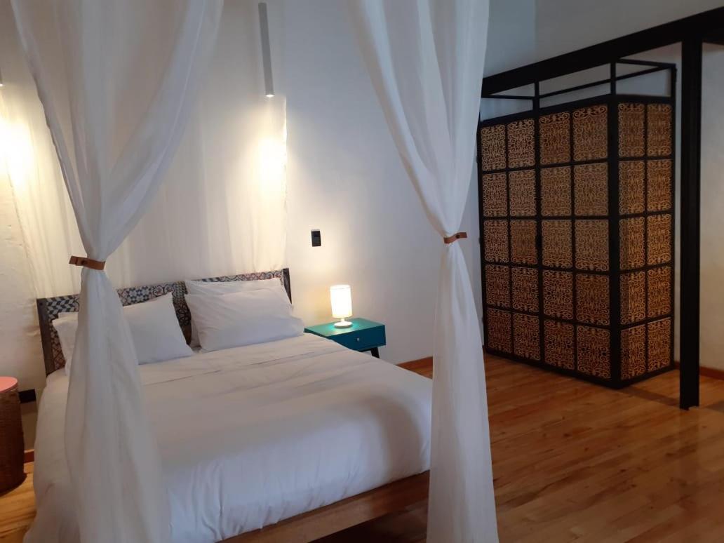 Hostal Suite Le Fabrique Cuenca Exterior foto